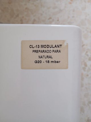 Calentador Cointra Gas Natural + tubo salida gases