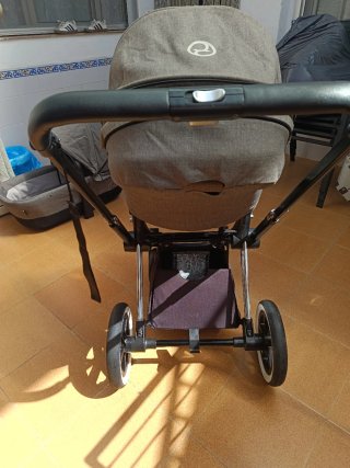 Carrello Cybex Priam, con seggiolino e ovetto