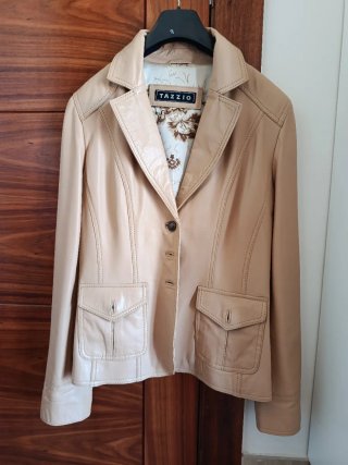 Chaqueta Tazzio Cuero Camel Talla 40