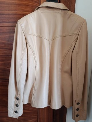 Chaqueta Tazzio Cuero Camel Talla 40