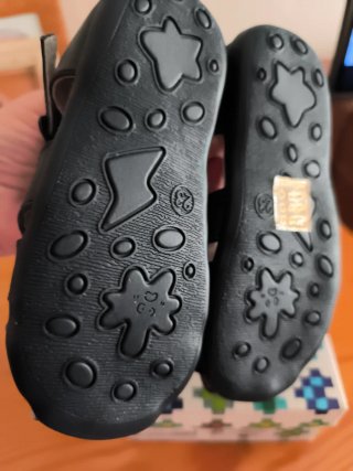 Sandalias niño piel T.23