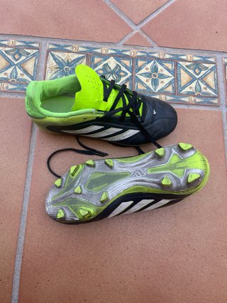 Botas de fútbol para niño Adidas talla 35