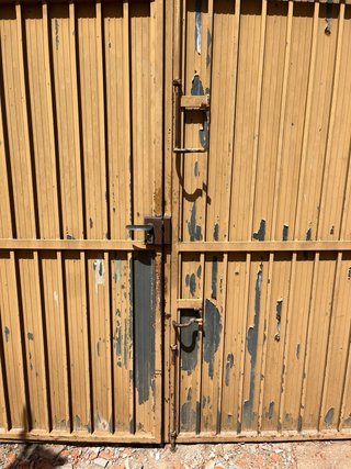 Puertas metálicas