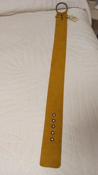Cinturón de piel