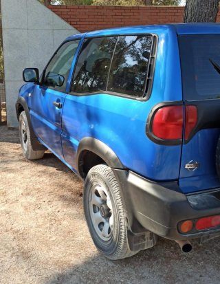 Nissan Terrano II 2000