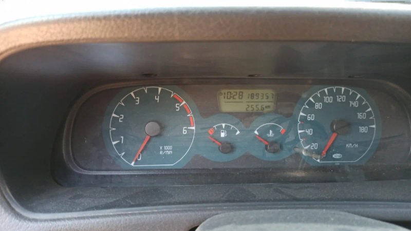 Nissan Terrano 2000, foto 7