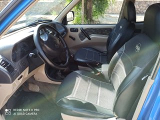 Nissan Terrano II 2000