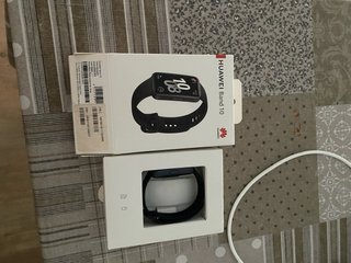 Huawei Band 10 Negra totalmente nuevo sin abrir