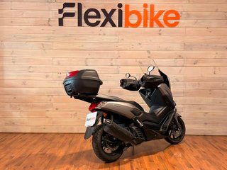Yamaha NMAX