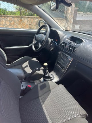 Toyota Avensis 2006