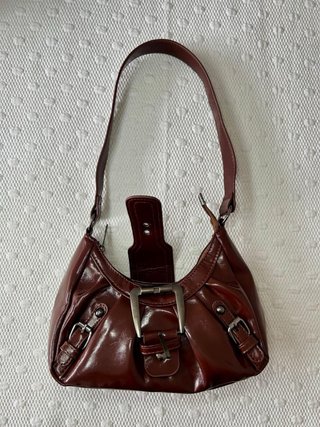 Bolso Y2K Marrón Chocolate Charol Hebilla