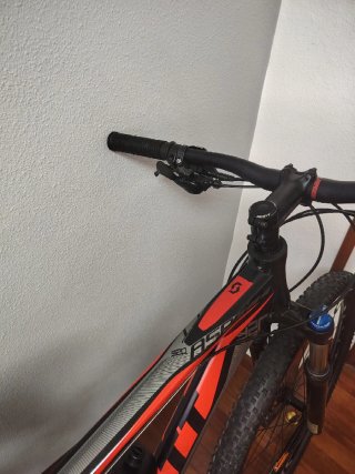 Bicicleta Scott Scale 920