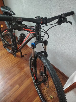 Bicicleta Scott Scale 920