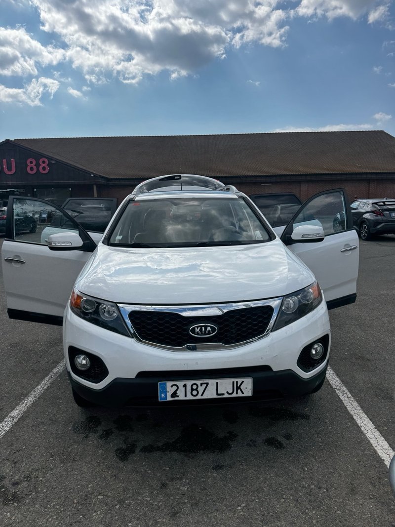 KIA Sorento 2012 - foto 1
