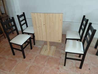 Mesas plegables madera maciza de pino. Robustas
