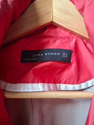 Chaqueta Zara Roja Talla XS