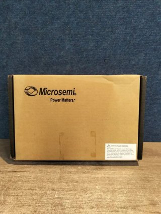 Microsemi 8405 controlado RAID PCI Express x8 3.0 12 Gbit/s - Controlador RAID