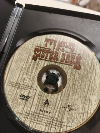 DVD "Dos Mulas y Una Mujer" (Western)