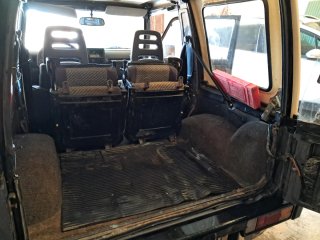 Suzuki Samurai y remolque
