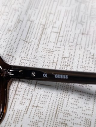 Gafas de sol Guess Tortoise Cat 2