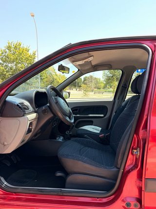Renault Clio 1.2 16V