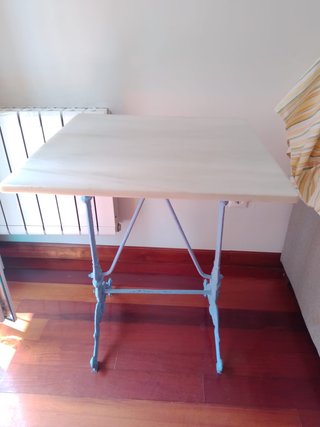 3 Mesas Mármol Forja Estilo Cafetería