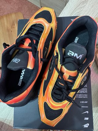 Zapatillas Nike Air Max Naranja y Negro