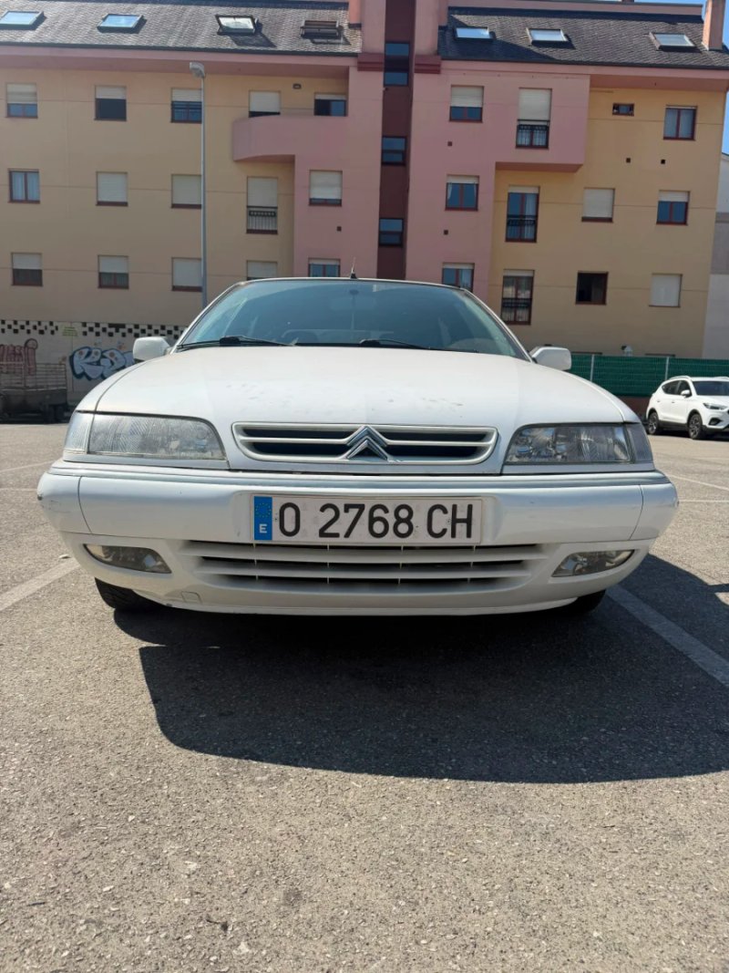 Citroen Xantia 2000 - foto 1