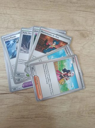 Pack Cartas Entrenador Fuegos Fantasmales 7 cartas