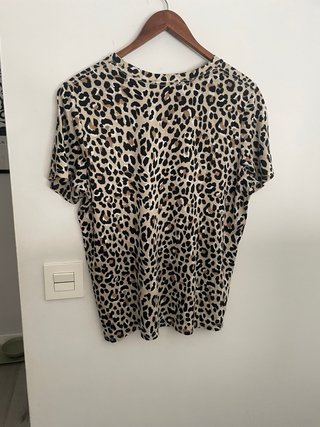 Camiseta Zara Animal Print