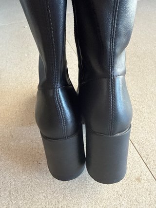 Botines Stradivarius negros plataforma