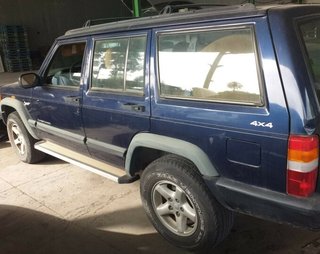 Llanta 15x7j jeep cherokee 2.5 se 368520