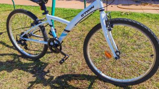 Bicicleta BTWIN blanca