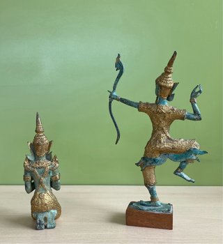Conjunto 2 Figuras Tailandesas Bronce.