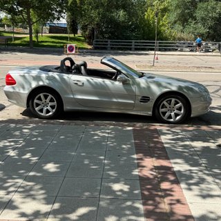 Mercedes-Benz  SL 2001