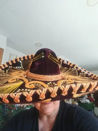 Sombrero Mexicano Bordado Dorado