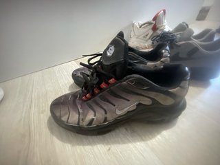 PACK DE OCHO PARES DE ZAPATILLAS