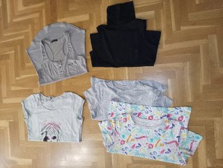 Regalo Bolsita con ropa de mujer talla L/XL