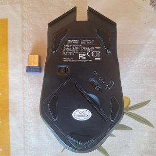 Portátil Lenovo Ryzen 5 7520 U 16GB RAM, 1TB