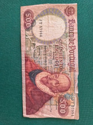 Billetes 100 y 500 Escudos Portugal