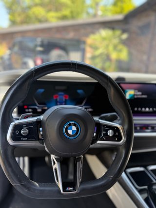 BMW i7 2023