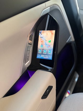 BMW i7 2023