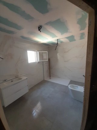 Albañil económico (12€ hora)