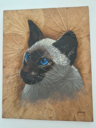 Pareja Gatos Siameses sobre Hojas