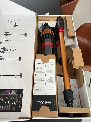 Aspirapolvere Dyson V16 Animal Submarine in vendita