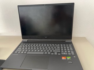 HP Victus Ryzen 7 7840HS RTX 4050 Piezas/Reparar