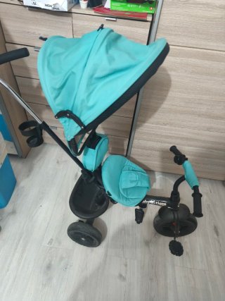 Triciclo infantil