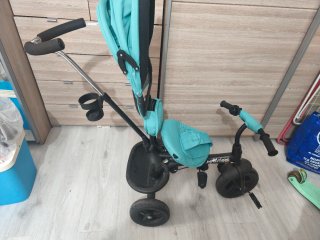 Triciclo infantil