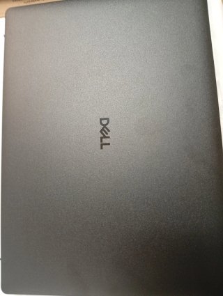 Dell Pro 14 Essential i7-150U Seminuevo