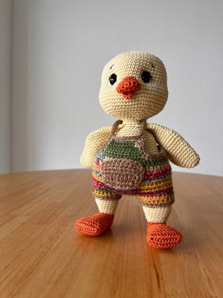 Muñeco de ganchillo de patito